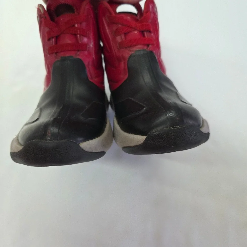 Jordan‎ Drip 23 Rain Boots Kids Size 2Y Black Red Waterproof CT5798-006 Jumpman